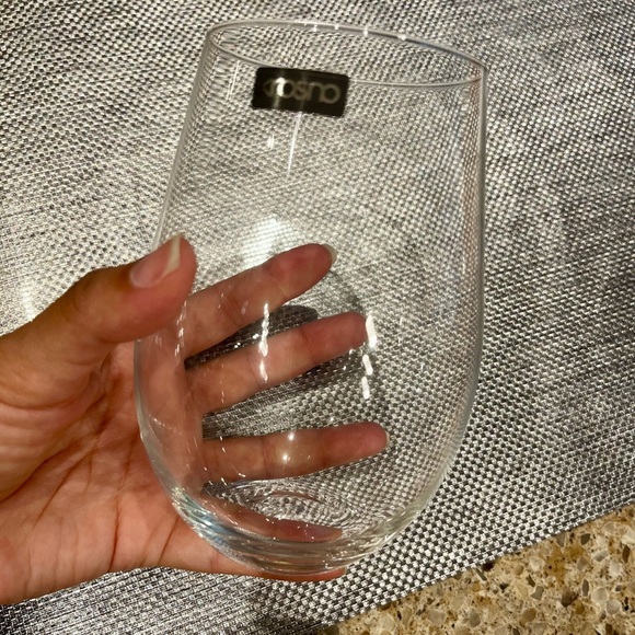 Brand New Set of 2 Wine Glasses with 4 coasters. 16oz - Picture 3 of 3
